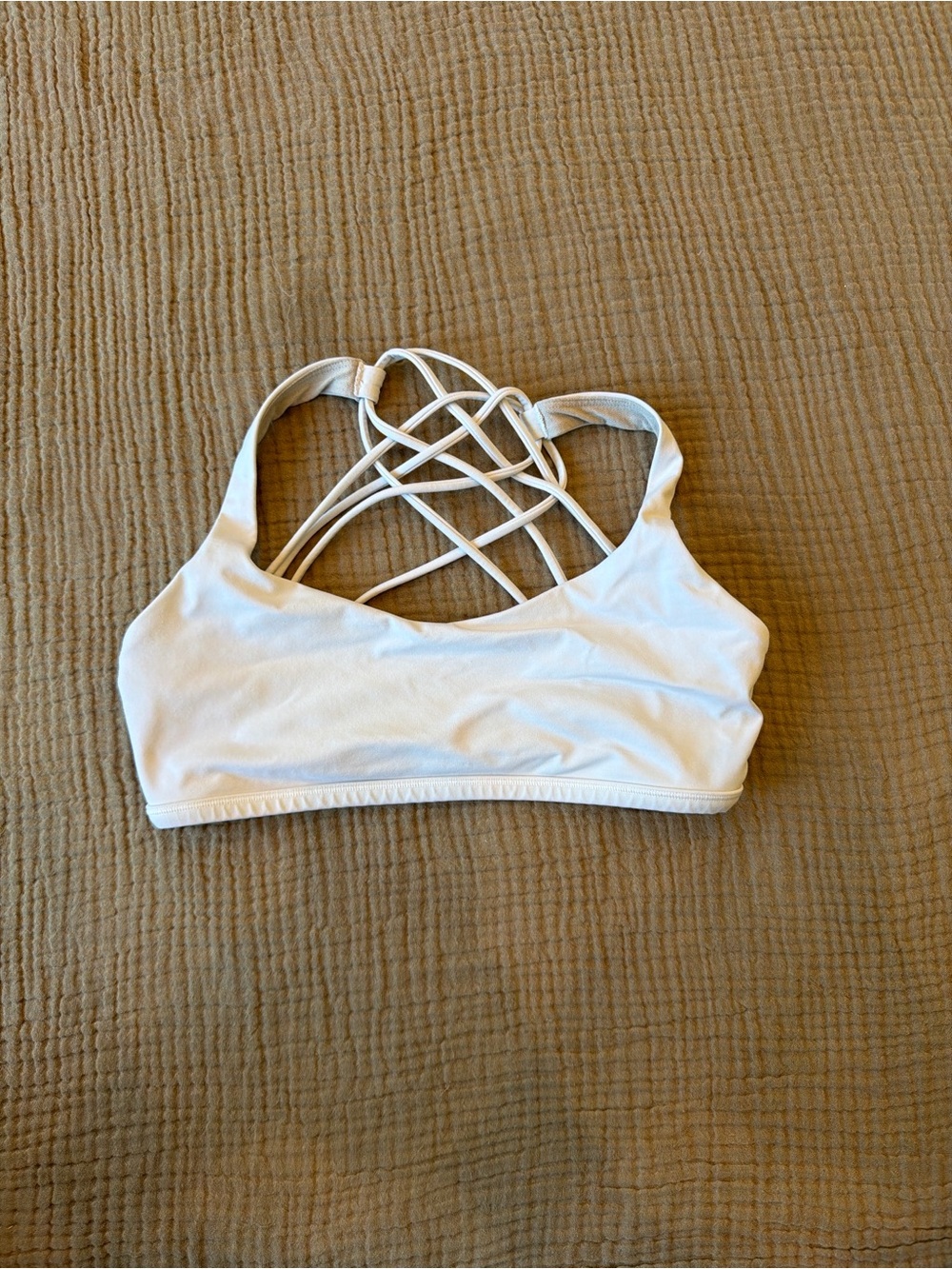 Lululemon sports bra